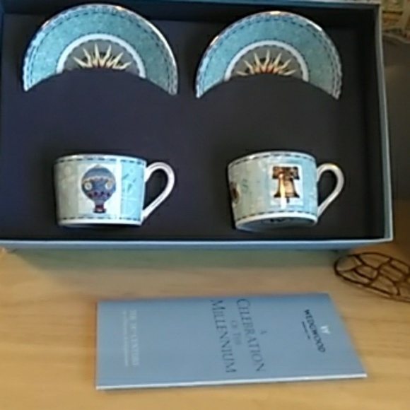 COPY - WEDGEWOOD MILLENIUM CUP&SAUCER - Picture 2 of 8